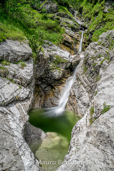 Cascate del Torrente Ardo con effetto seta

Belluno, Italia

Sony A7 III + Canon EF 16-35mm f/4L IS USM
Lee Filters Soft ND 0.9 (3 stops) + Lee Filters Polarizzatore 105mm

Codice: 19.SA.0610