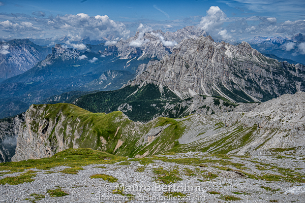 Oltre Forcella de Zità un nuovo mondo da scoprire

Longarone, Belluno, Italia
Sony A7 III + Canon EF 16-35mm f/4L IS USM

Codice: 19.SA.0694