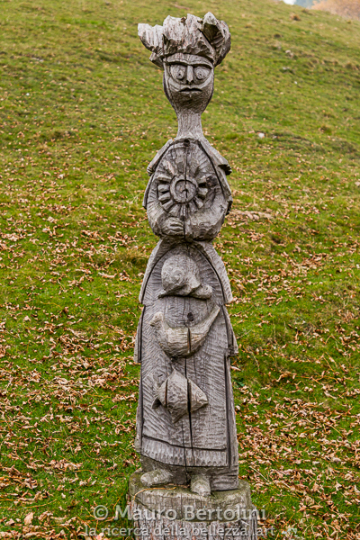 Scultura del Sentiero delle Espressioni
Schignano, Como, Italia

Panasonic Lumix LX100 II

Codice: 21.PA.2095